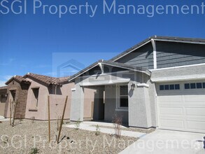 Building Photo - 1622 W la Mirada Dr
