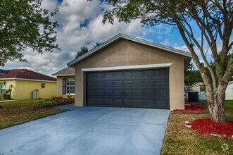 Building Photo - 6553 Shepherd Oaks St