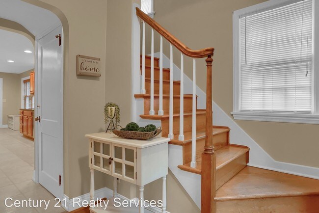 Foto del edificio - 5 br, 2.5 bath House - 110 N 20th St
