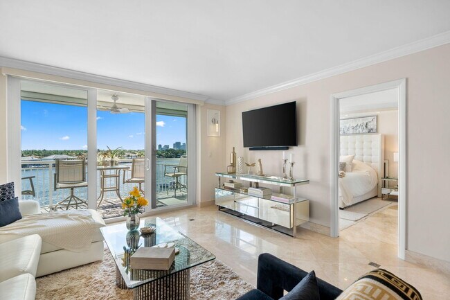 Foto del edificio - 511 Bayshore Dr