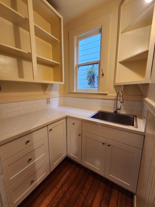 Building Photo - 3638 24th St