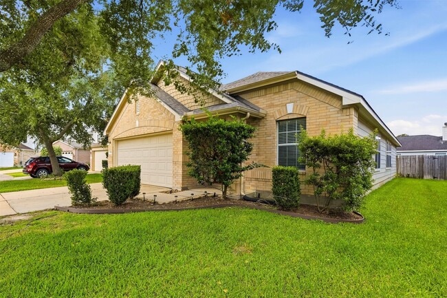 Building Photo - 7719 Serene Wood Ln