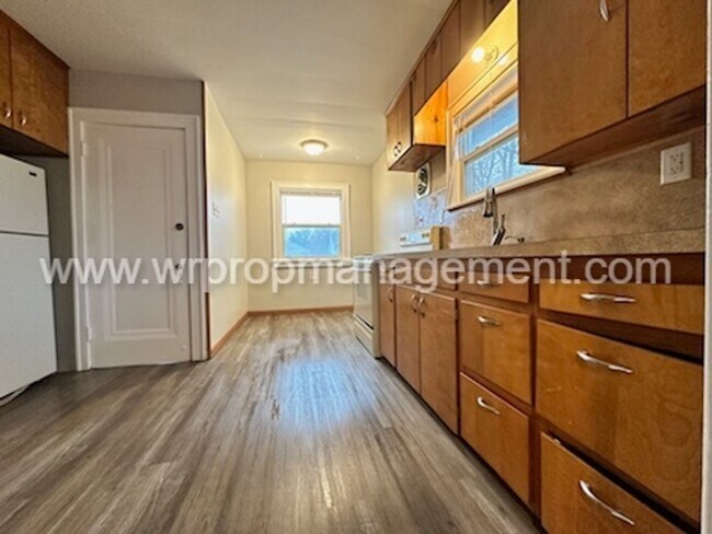 Foto del edificio - 2415 Georgetown Ave