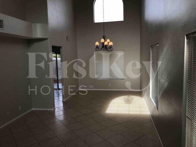 Foto del edificio - 9348 Copper Villa Ct