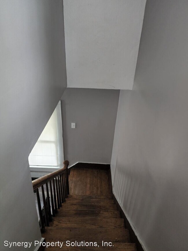 Building Photo - 4 br, 2 bath House - Second St 39 Richland