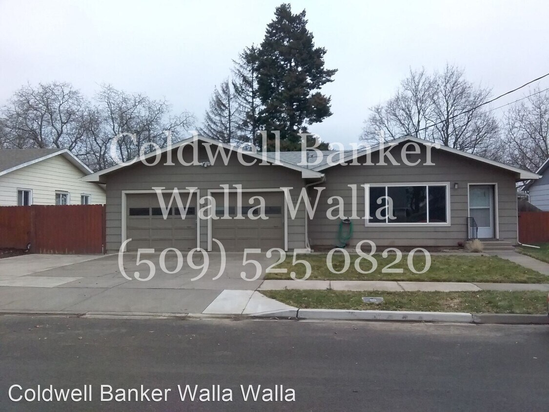 Primary Photo - 2 br, 1 bath House - 1623 Sunset Dr.