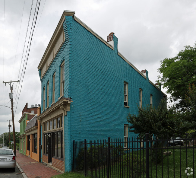 Building Photo - EcoFlats/Brook Alley Apartments