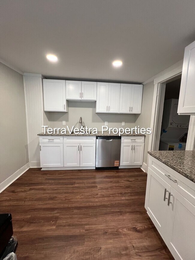 Foto del edificio - 4 Bed in Millville! Eligible for $500 Security Deposit.
