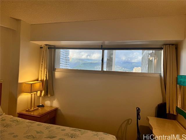 Foto del edificio - 2440 Kuhio Ave.