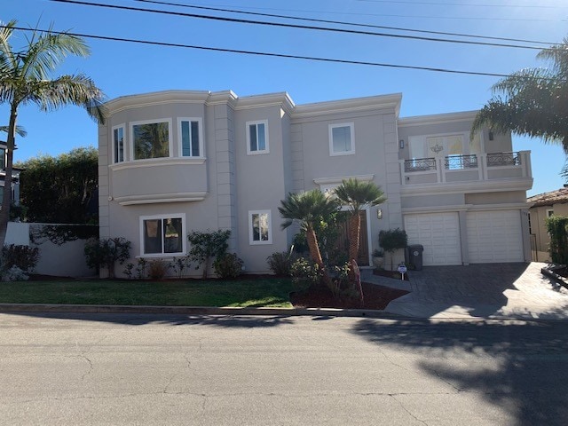 Foto principal - 724 11th St