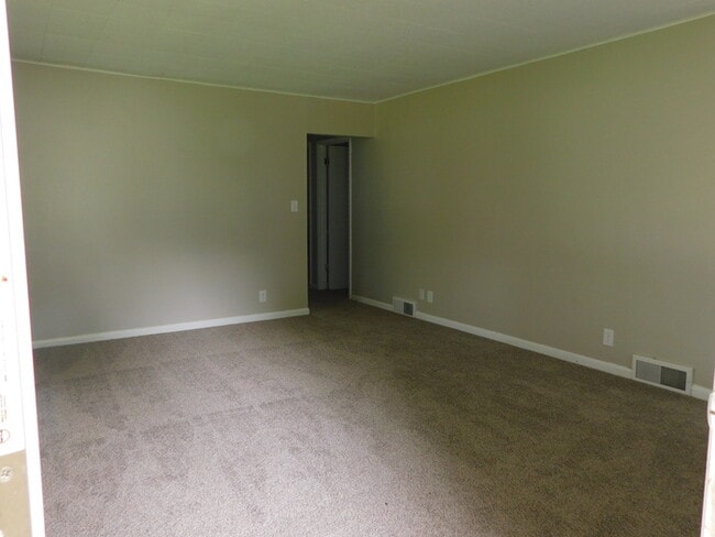 Foto del edificio - 901 Mahrenholz Ave