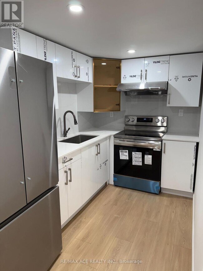 Building Photo - 104 Rameau Dr