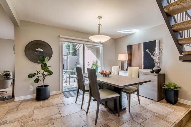 Cozy Dining Area - 7931 E San Miguel Ave