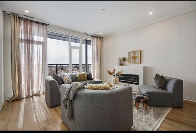 Foto del edificio - 6340 W Belmont Ave