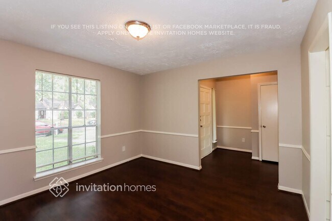 Foto del edificio - 25535 Thistlewaite Ln