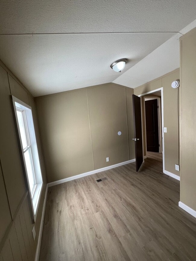 Foto del edificio - 1582 Hill Rd