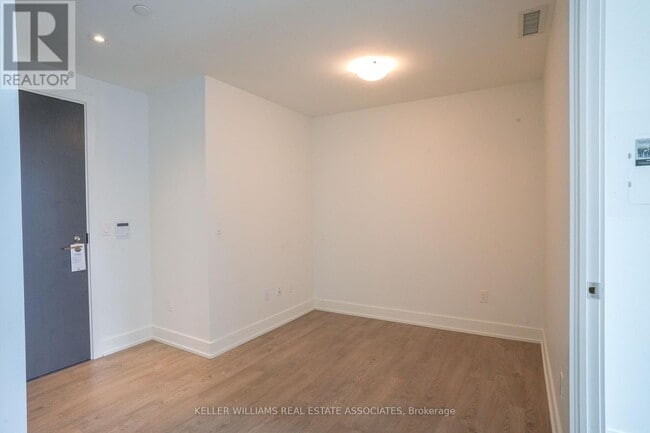 Building Photo - 7-3107 Mabelle Ave
