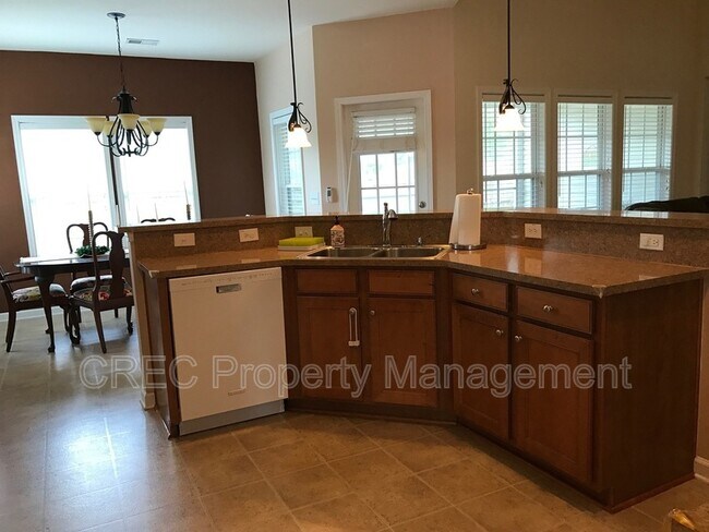 Building Photo - 272 Mayfield Dr