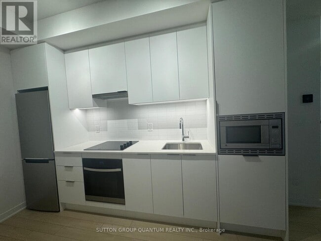 Photo du bâtiment - 3071 Trafalgar Rd