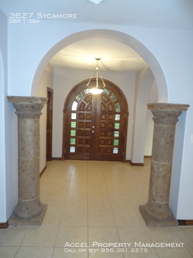 Foto del edificio - 3627 Sycamore Dr