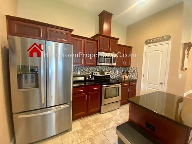 Building Photo - 4 Bedroom Home in Tanglewood Oaks Milton FL
