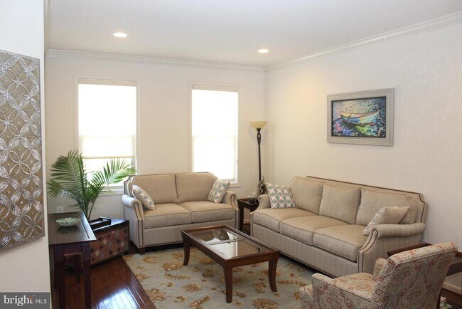 Foto del edificio - 42181 Castle Ridge Square