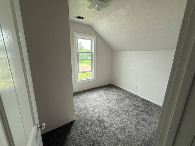 Foto del edificio - 9 E Somo Ave