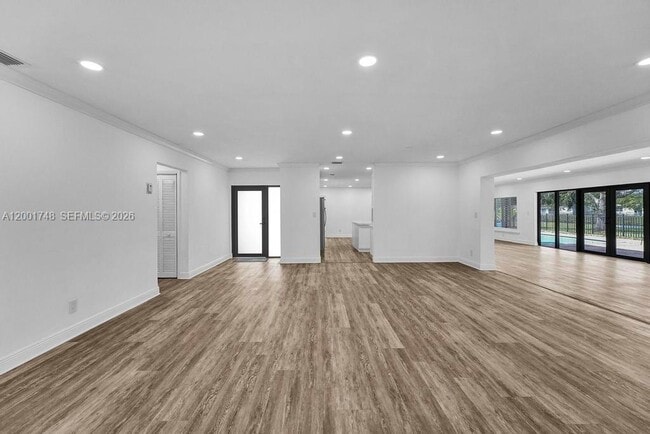 Building Photo - 9261 SW 85th St