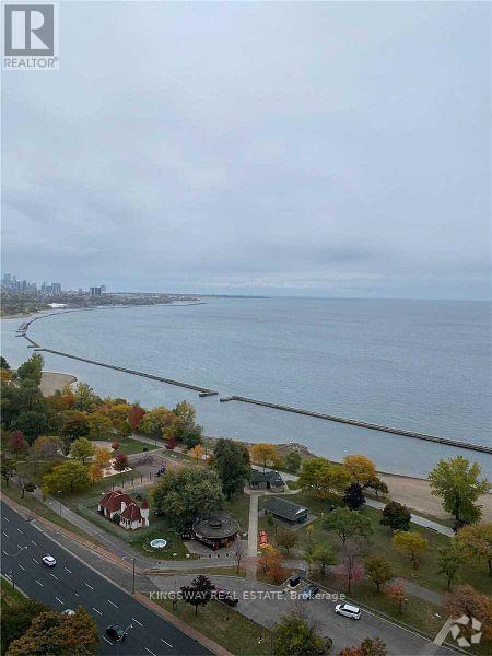 Building Photo - 1928-1928 Lake Shore Blvd W