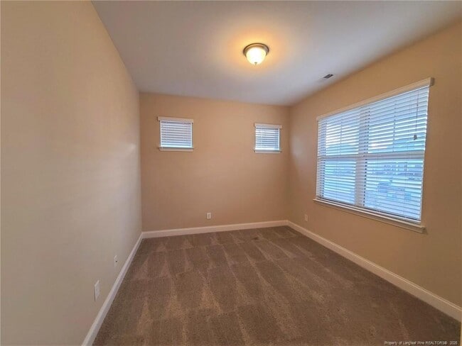 Building Photo - 236 Brentmoor Dr