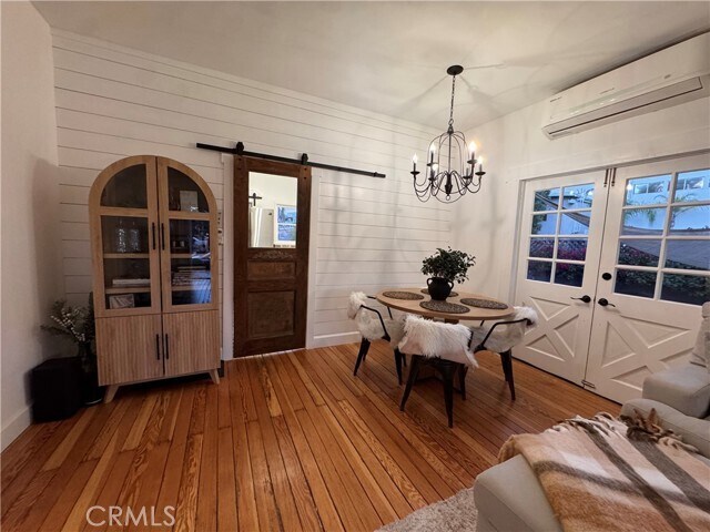 Foto del edificio - 323 W 18th St