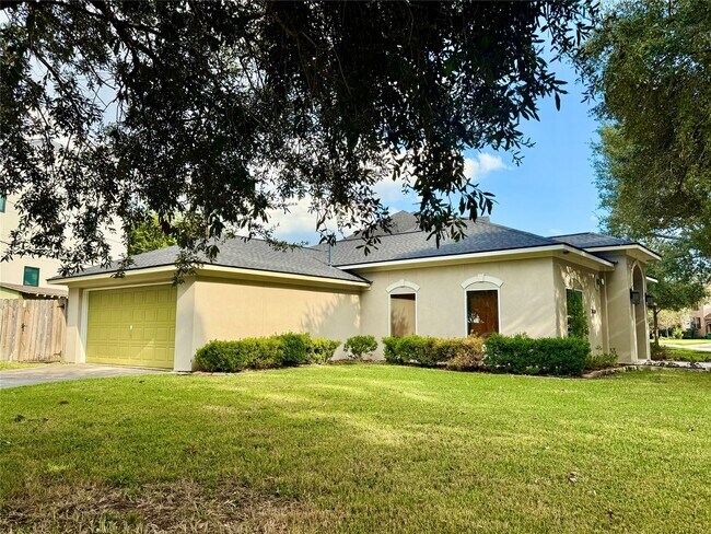 Foto del edificio - 3834 Linklea Dr