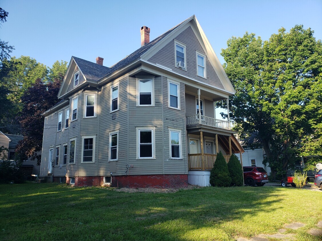 Building Photo - 3 Kimball St