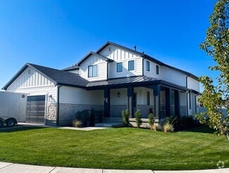 Building Photo - 938 S State Rd