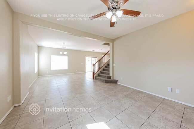 Foto del edificio - 16145 W Lisbon Ln