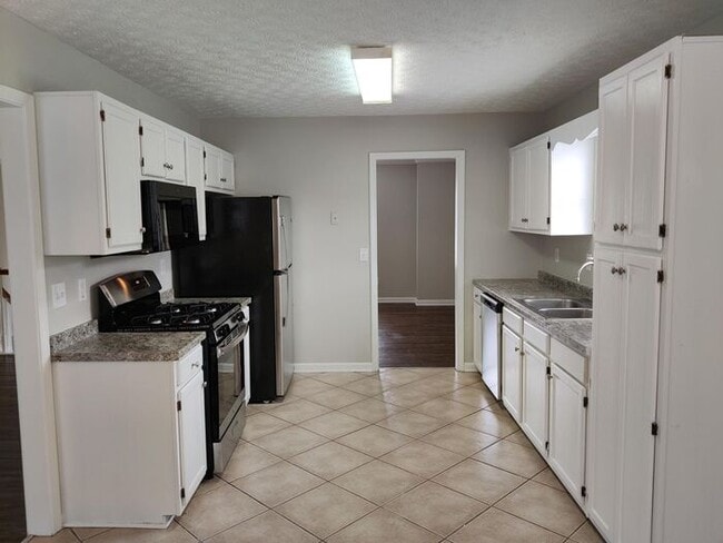 Building Photo - 4208 Brass Trail