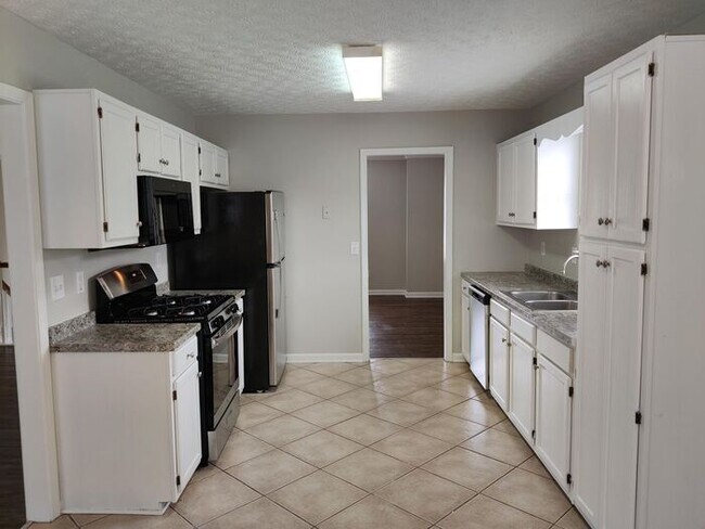 Foto del edificio - 4208 Brass Trail