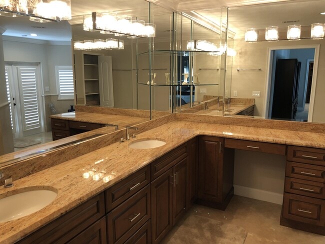 Photo - 5640 Masters Blvd House