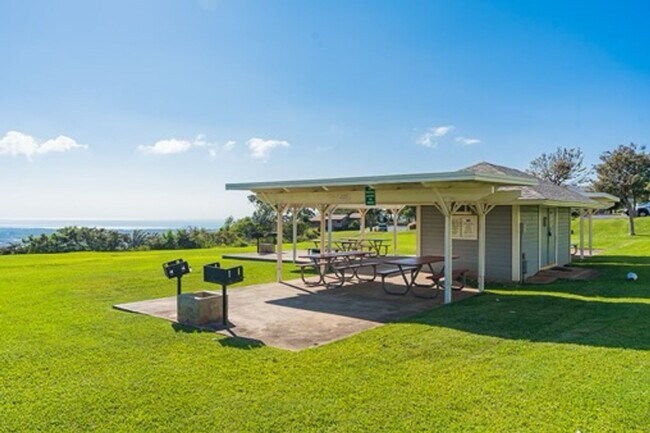 Building Photo - Corner Townhouse with Ocean Views at Makak...