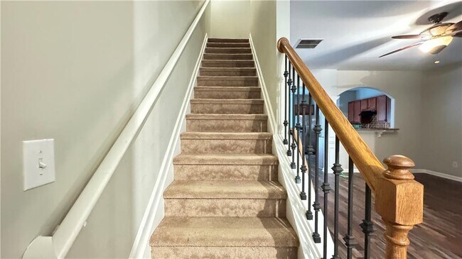 Foto del edificio - 6190 Elmshorn Way