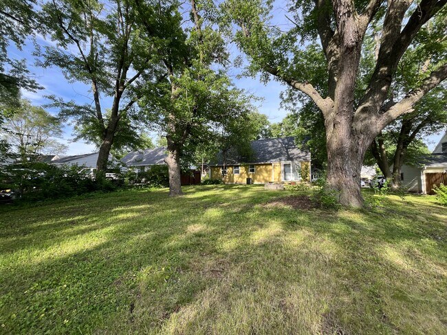 Foto del edificio - 7208 SW 16th St