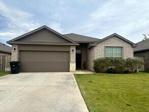 Building Photo - 7539 Orion Rd