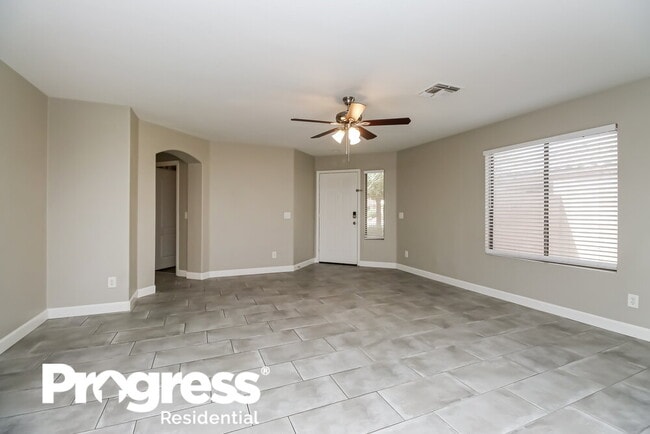Building Photo - 10846 E Dragoon Ave