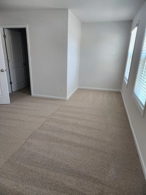 Foto del edificio - 4144 Steel Wy