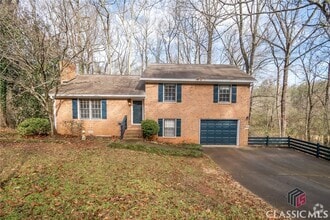 Building Photo - 275 Brookstone Dr