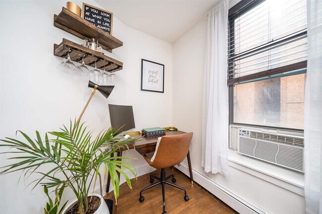 Foto del edificio - 1115 Willow Ave