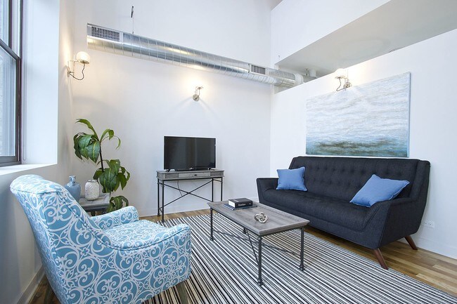 Foto del edificio - 1336 N Damen Ave