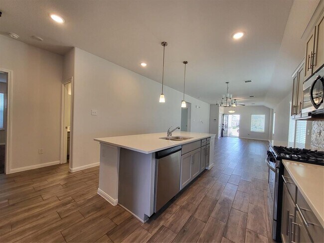 Foto del edificio - 1227 Marvista Ln