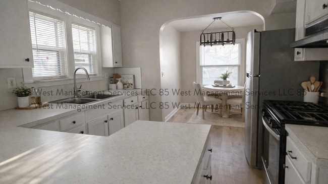 Foto del edificio - 808 Innes St NE