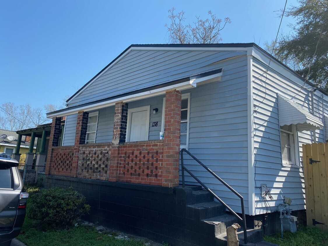 138 Millen St, Savannah, GA 31415 House Rental in Savannah, GA